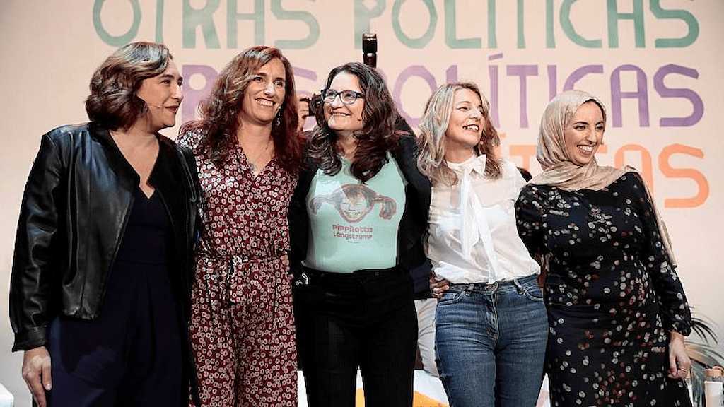 Las cinco fundadoras del Frente Amplio feminista.