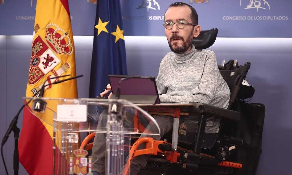 Pablo Echenique ante un careo ideológico en el Congreso de los Diputados.