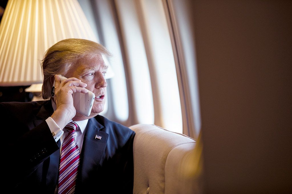 Donald Trump Telefono