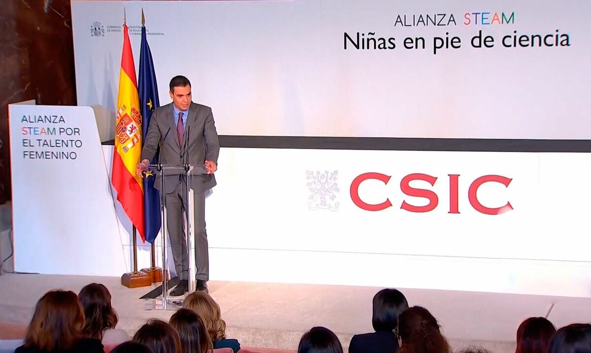 Sánchez aprobará el martes la Ley de la Ciencia para “reducir la precariedad” y fomentar la igualdad