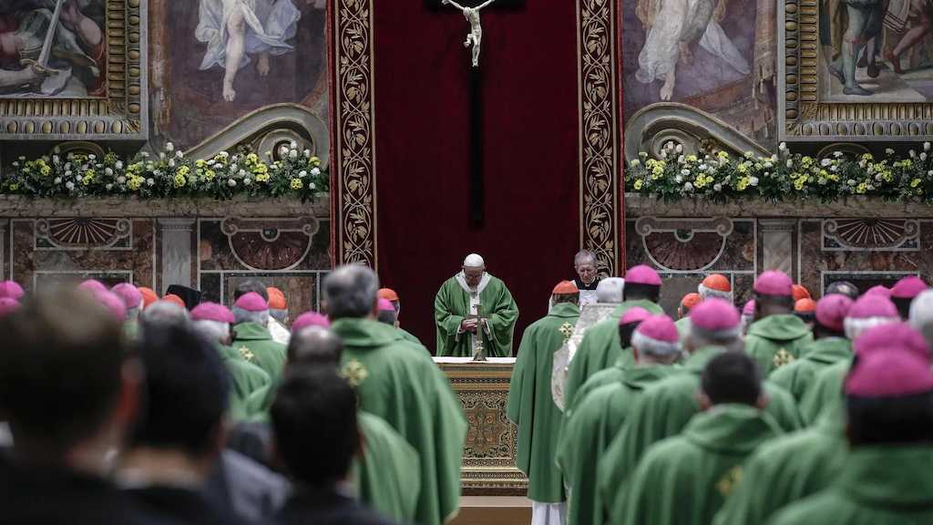 El papa Francisco ha ordenado investigar todos los casos de pederastia.