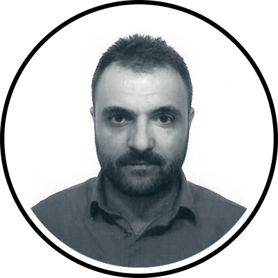 Foto del perfil del redactor de Diario16 Antonio Alarcos.
