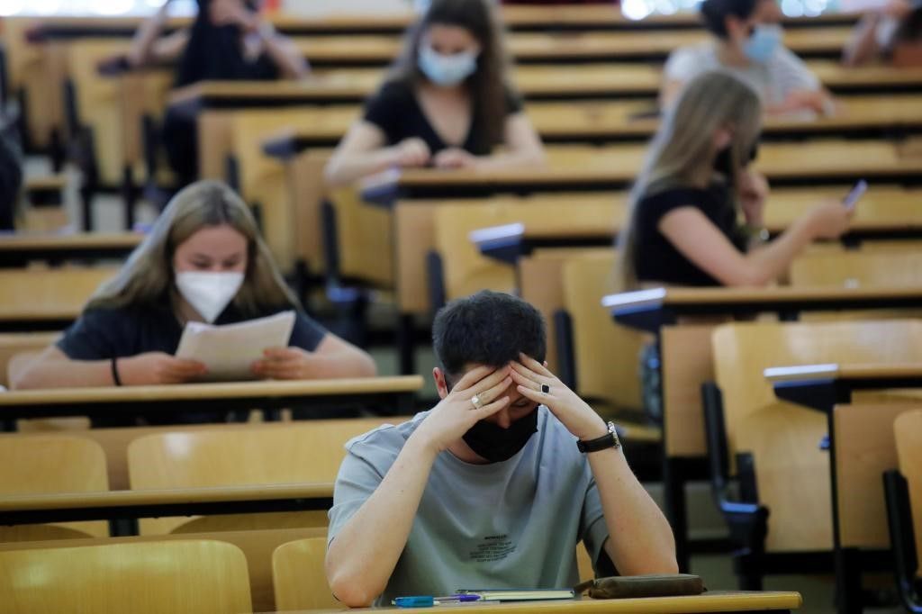 Examen de selectividad.