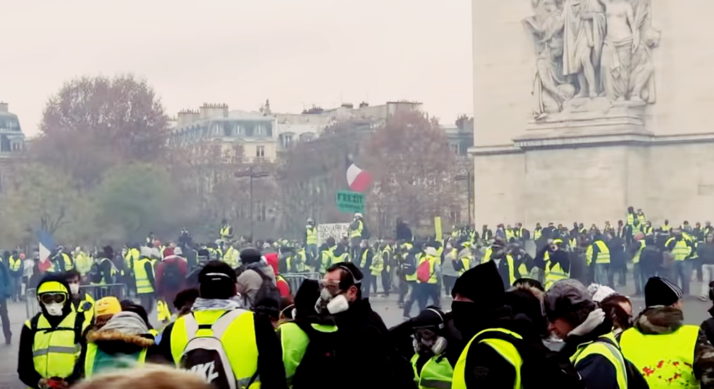 Una manifestación de "chalecos amarillos" en París.