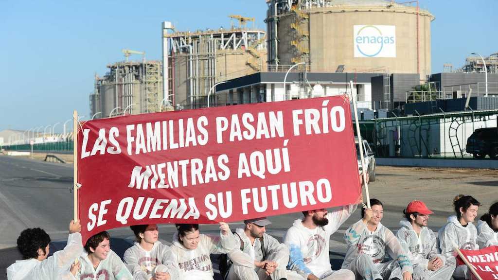 protesta-regasificadora-enagas-huelva