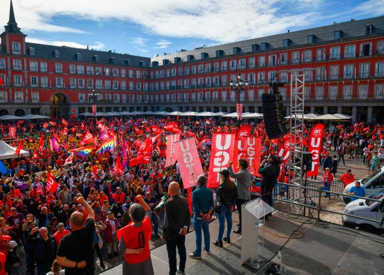 Manifestación-UGT-CCOO-reclamando-Salario-o-Conflicto,-foto-Agustín-Millán-(UGT)-5