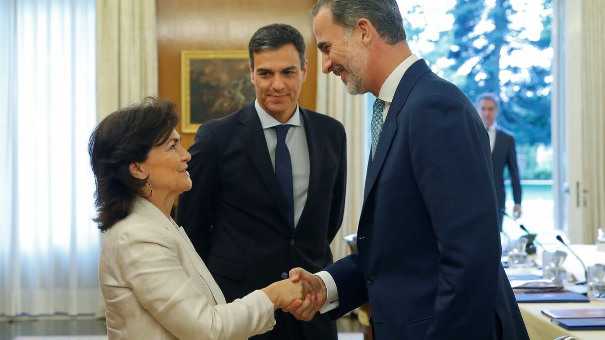 Carmen Calvo y Felipe VI