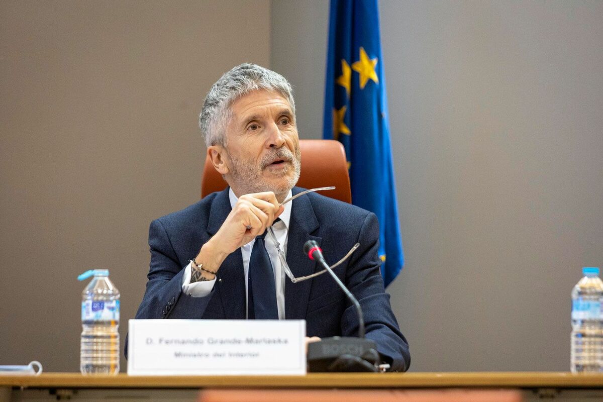 El-ministro-del-Interior,-Fernando-Grande-Marlaska,-ha-presentado-el-balance-provisional-de-siniestralidad-vial-20221