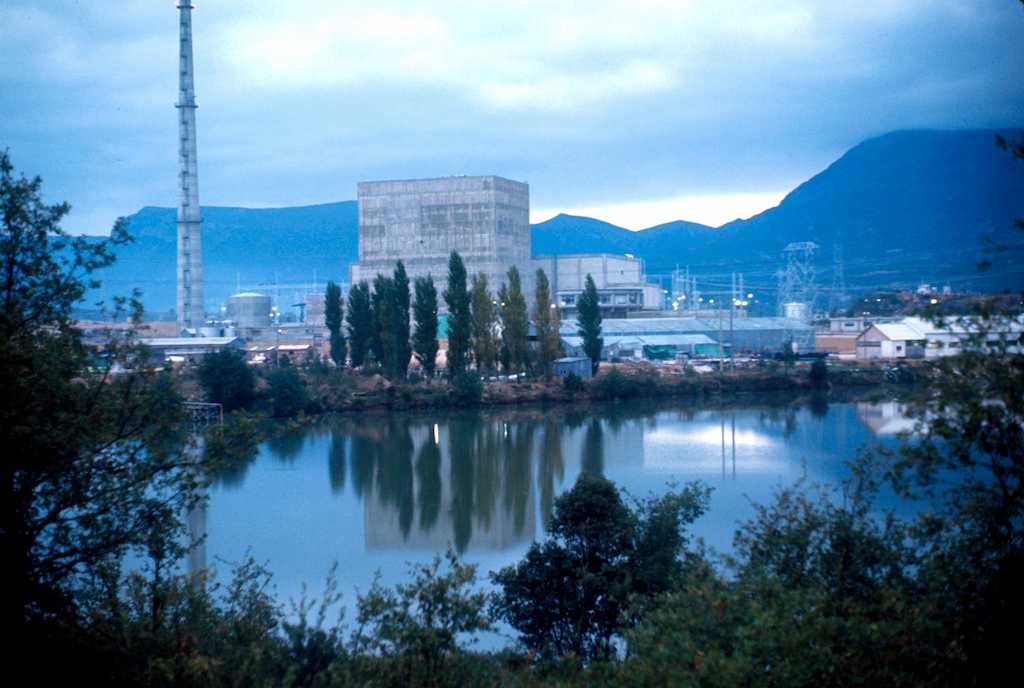 Santa_María_de_Garoña_Nuclear_Power_Plant_(11841854264)