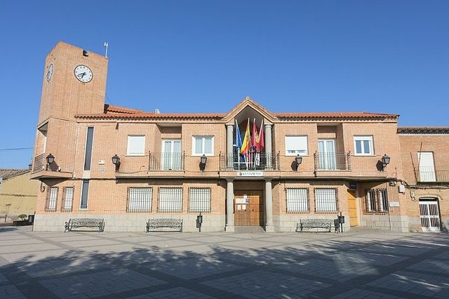 Ayuntamiento_de_Alcabón