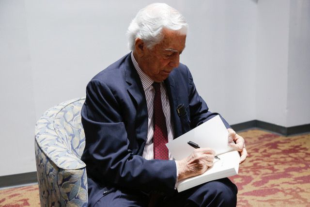 Mario Vargas Llosa