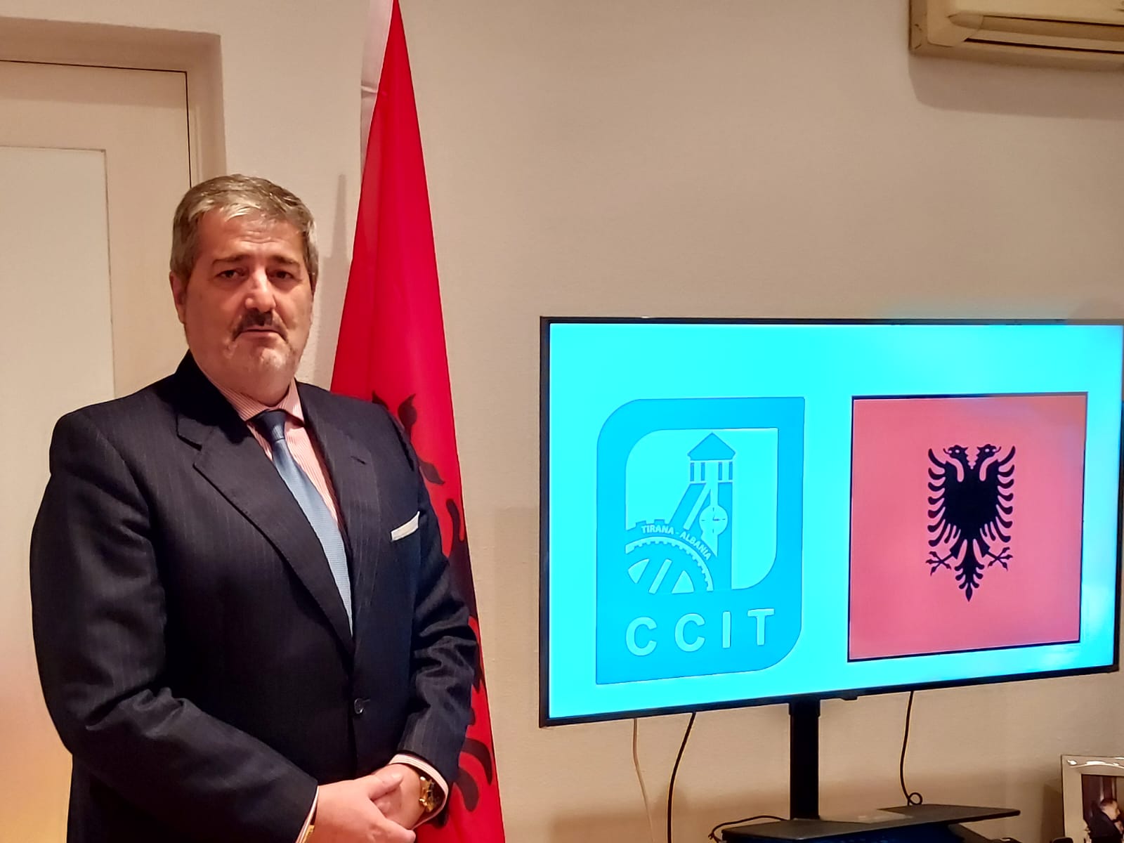 Eduardo Hyseni, Representante Oficial de la Cámara de Comercio de Albania en España y Embajador de la Nación para la diáspora y economía