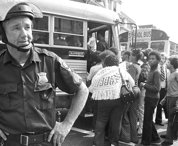 African American Integration  Anti-School  Ma   Busing Students