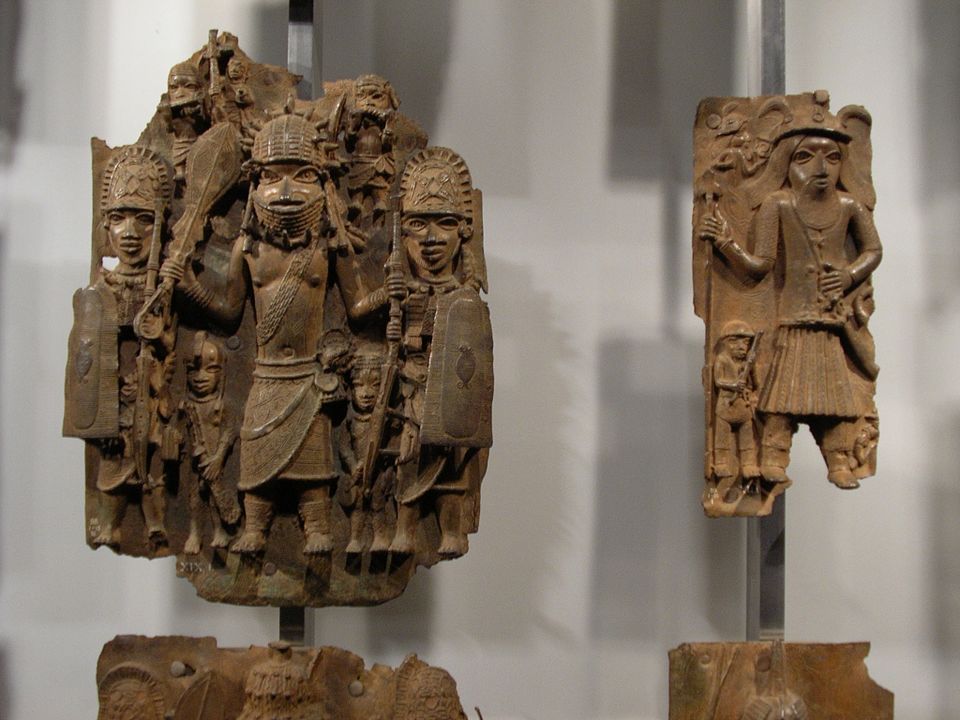 Dos bronces de Benín en el Museo de Victoria y Alberto de Londres