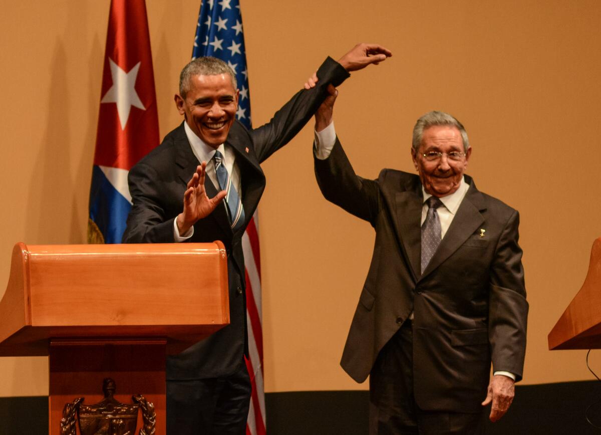 Castro-Obama.jpg