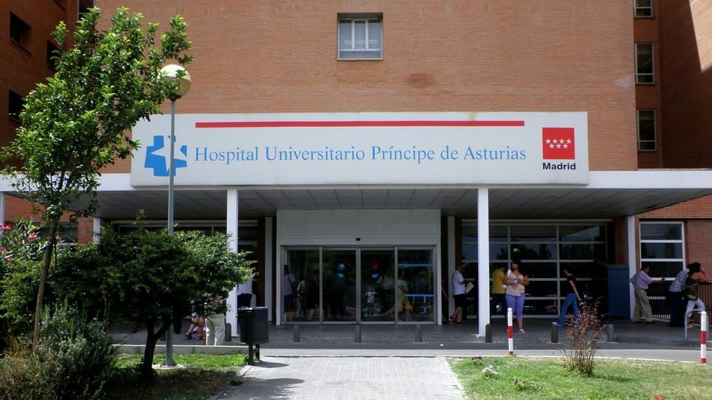 Entrada-Hospital-Principe-Asturias-Henares_