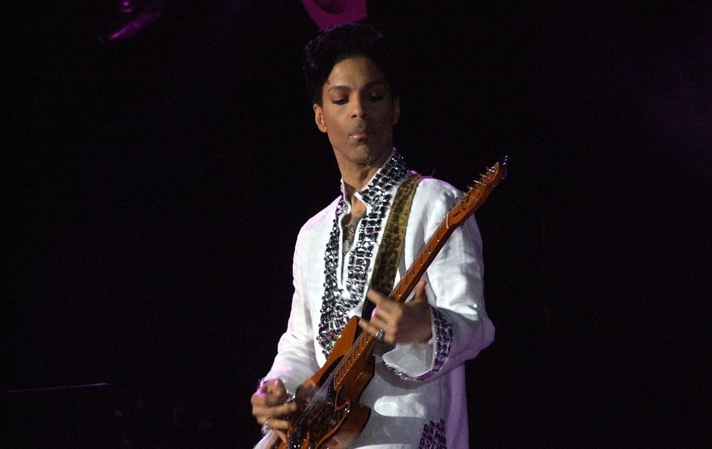 1024px-Prince_at_Coachella.jpg