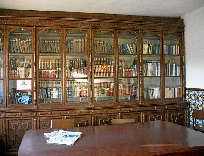 Biblioteca-de-La-Zarza-Foto-de-Azoteas.jpg