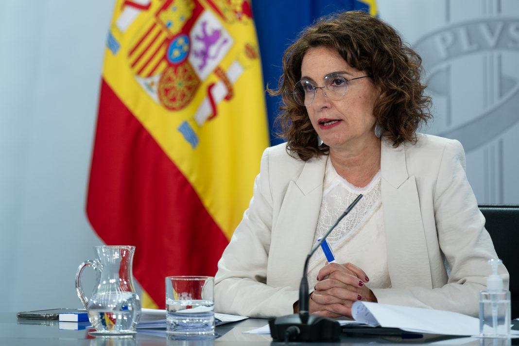 La vicepresidenta también ha abordado el delicado tema de la amnistía con Junts, subrayando la importancia de alcanzar un acuerdo que permita avanzar hacia la normalización de las relaciones con Cataluña