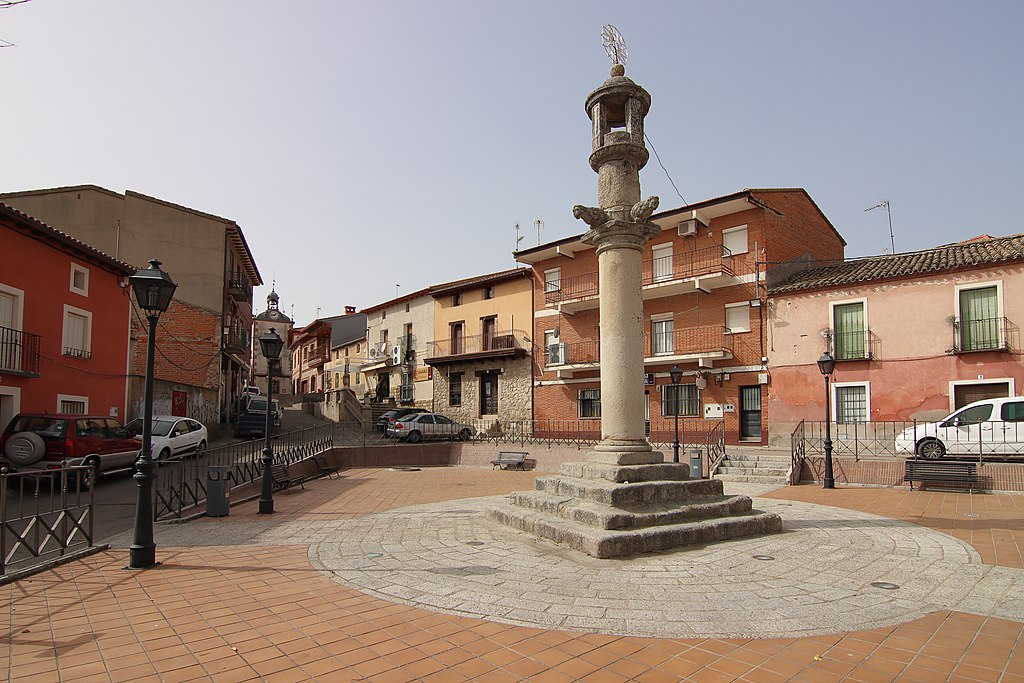 Plaza de la Constitución, Nombella, Toledo