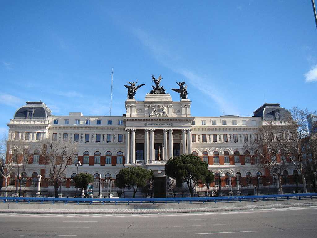 Palacio de Fomento, posible sede del museo de Casado.