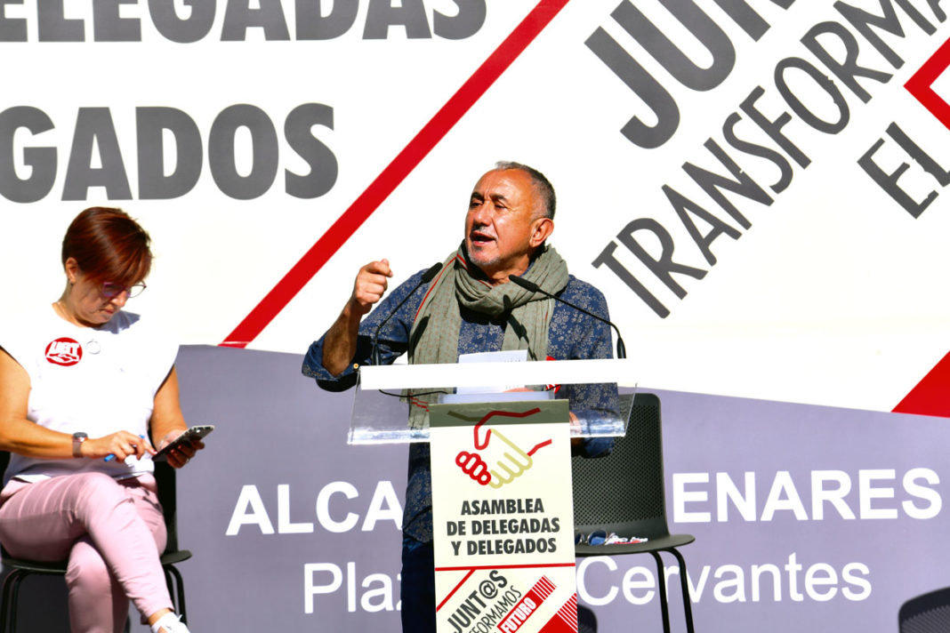 Pepe Álvarez, secretario general de UGT en la asamblea de delegados y delegadas en Alcalá de Henares, foto Agustín Millán