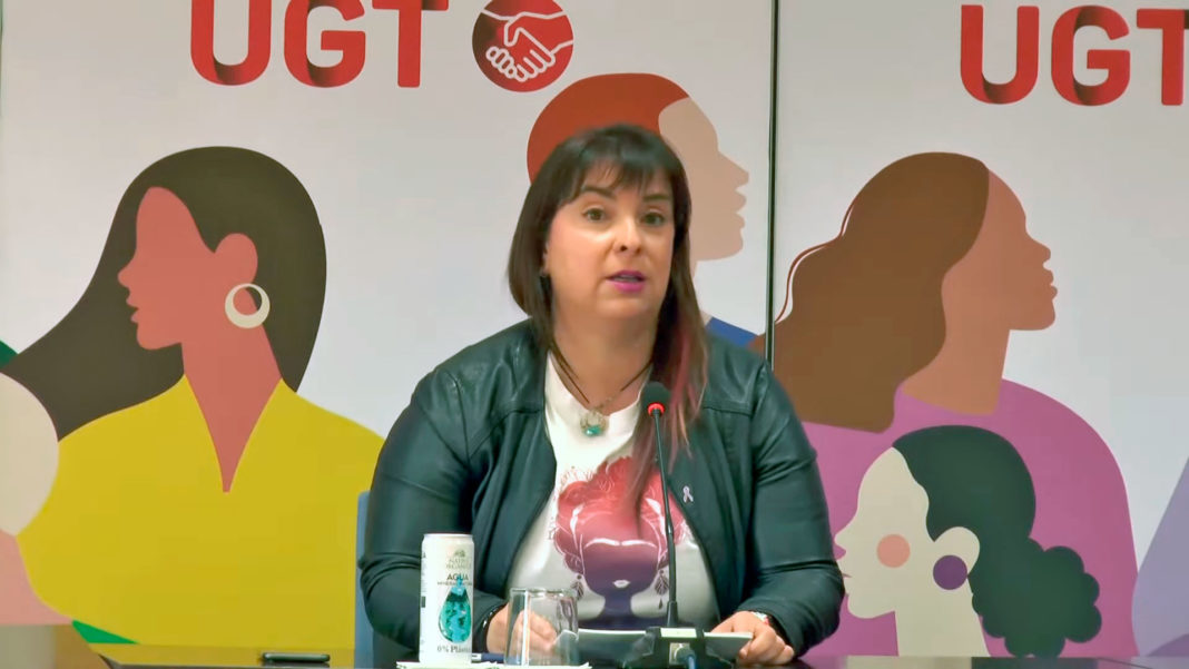 La vicesecretaria general de UGT, Cristina Antoñanzas, presenta el informe: “La subida del SMI acorta la brecha salarial entre mujeres y hombres