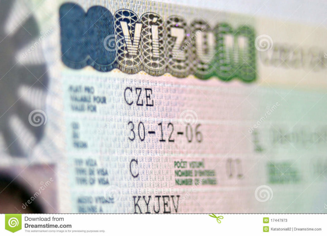 La República Checa suspende la emisión de visados a ciudadanos rusos y bielorrusos hasta 2023