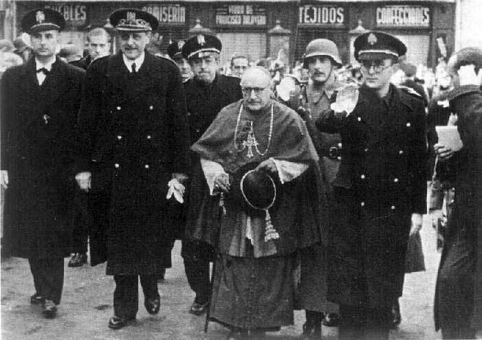 Piden al Vaticano la apertura de archivos del franquismo como acaba de hacer con los del nazismo