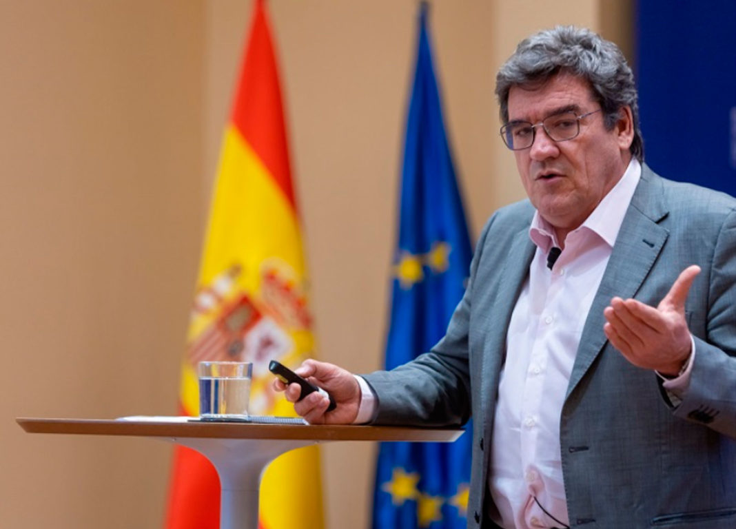 Presentación de los datos de la primera quincena de junio que ha presentado el ministro de Inclusión, Seguridad Social y Migraciones, José Luis Escrivá