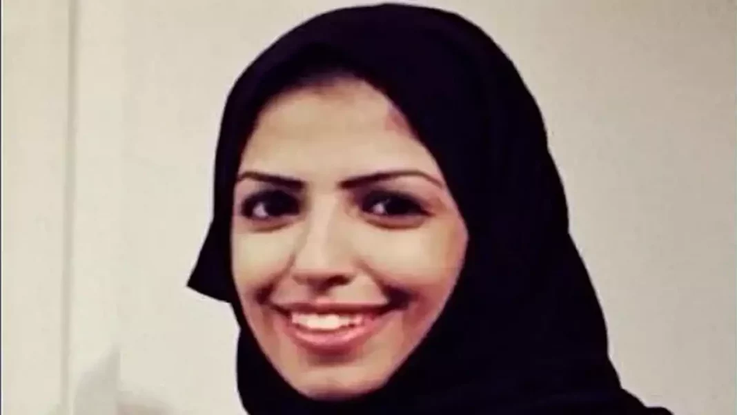 Arabia Saudí condena a una mujer a 34 años de prisión por usar Twitter