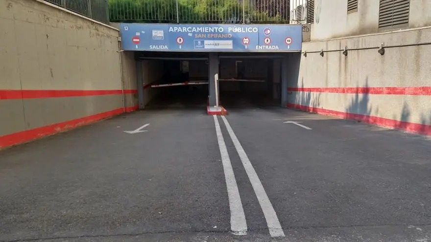 Tres parkings públicos municipales de Madrid están copados por coches de una empresa de VTC