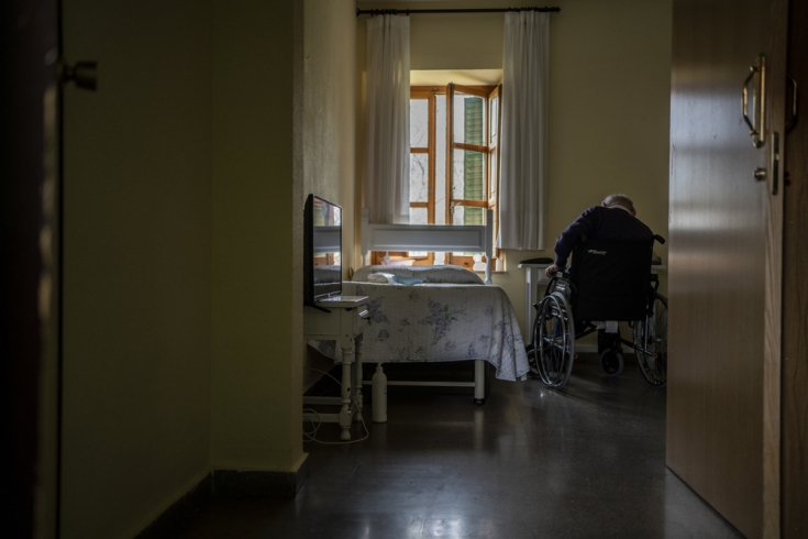 La Xunta de Galicia no facilita los datos de fallecimientos por COVID en las residencias de mayores