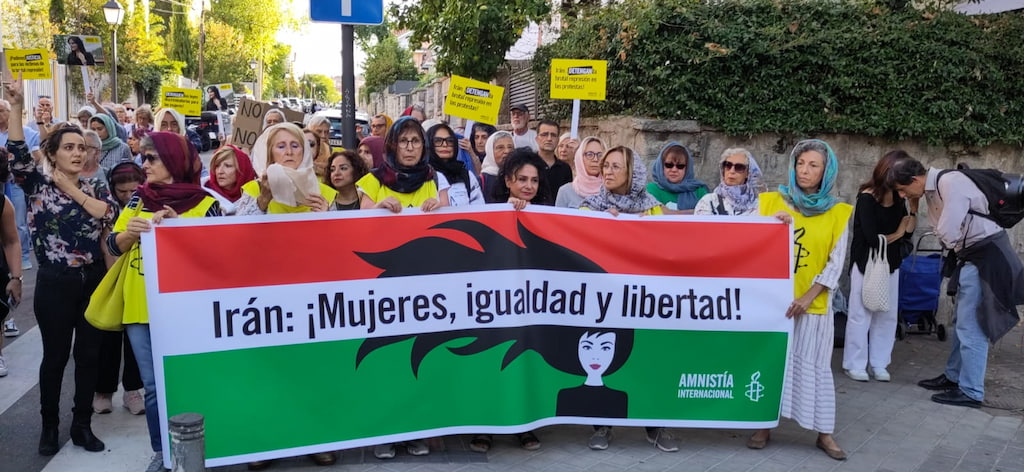 Manifestación en apoyo a las mujeres iraníes en Madrid. Foto: Fernando Arribas.