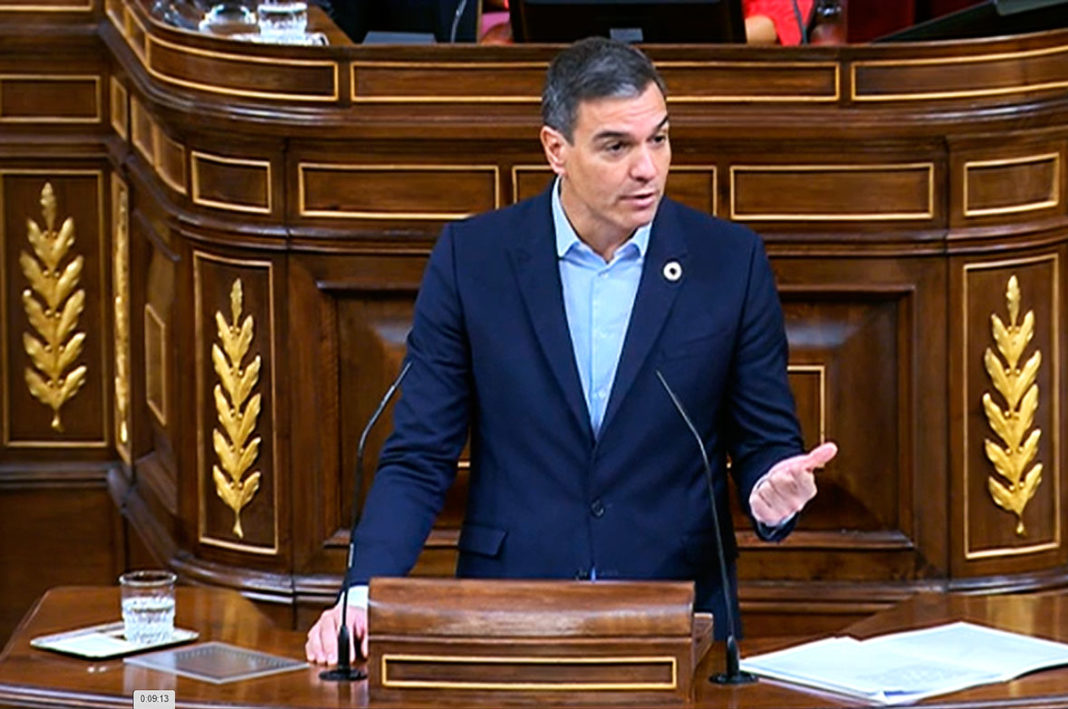Pedro Sánchez expone en el Congreso el plan de ahorro energético y las medidas del Gobierno para paliar la crisis