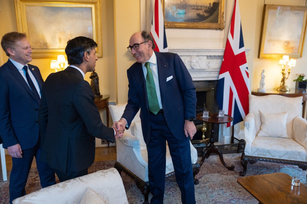Ignacio Galán se reúne con el primer ministro británico y ratifica su apuesta por la eólica marina en Reino Unido tras formalizar la adjudicación de 1.500 millones de euros