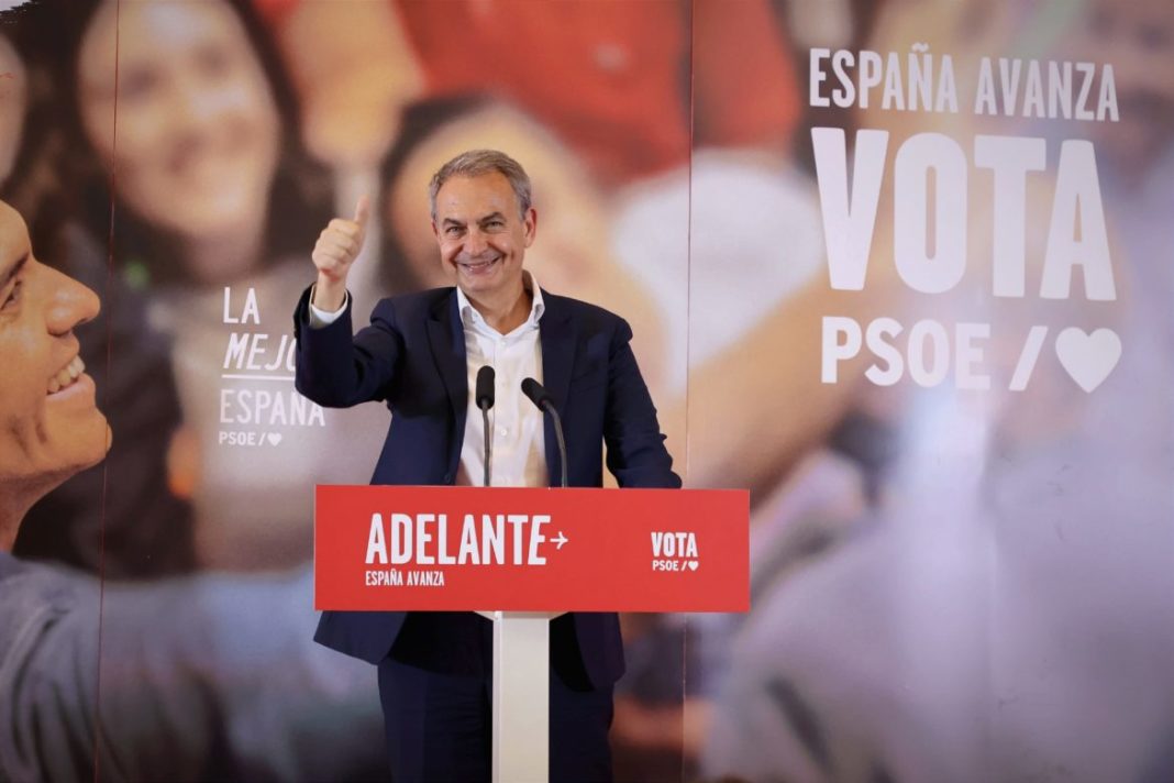 El expresidente del Gobierno José Luis Rodríguez Zapatero en Salamanca