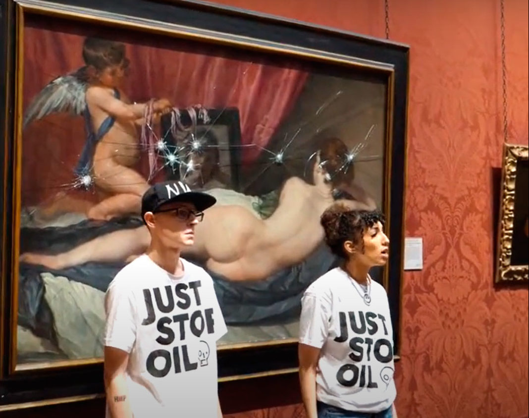 ‘La venus del espejo’, de Velázquez, atacada a martillazo por activistas climáticos en Londres