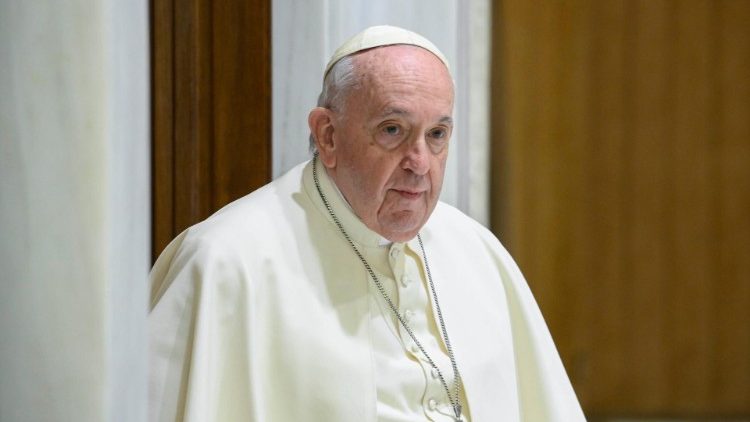 El Papa desafía al patriarcado y aboga por una Iglesia inclusiva